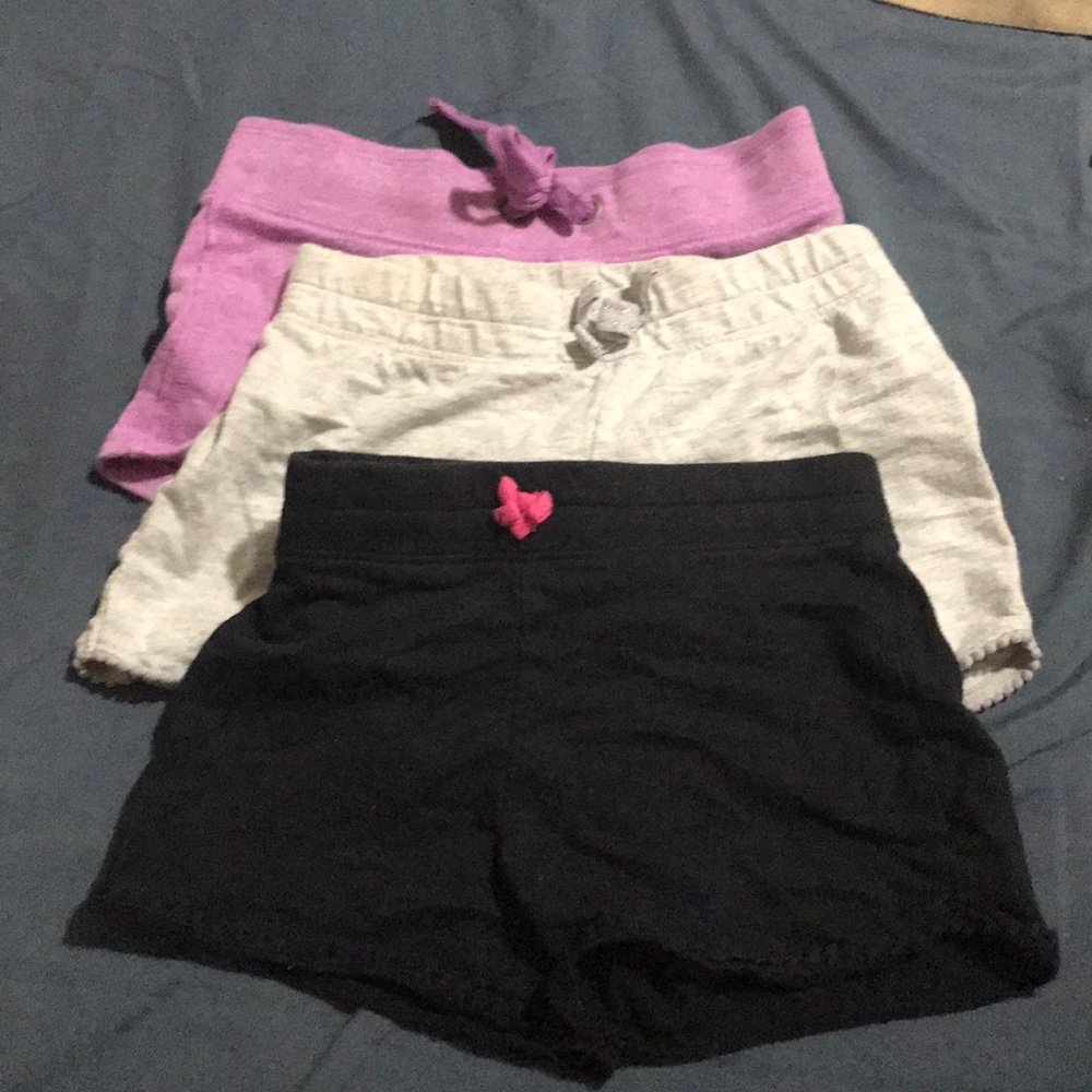 Girls size 6 shorts